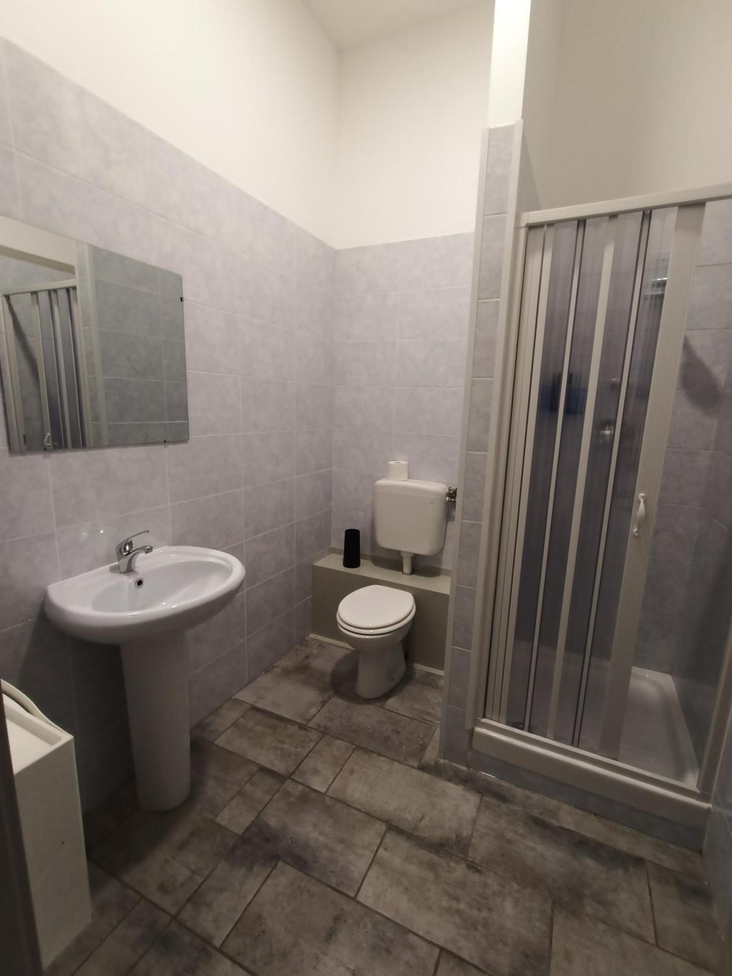 Airport Boulevard Guesthouse Grassobbio Quarto foto